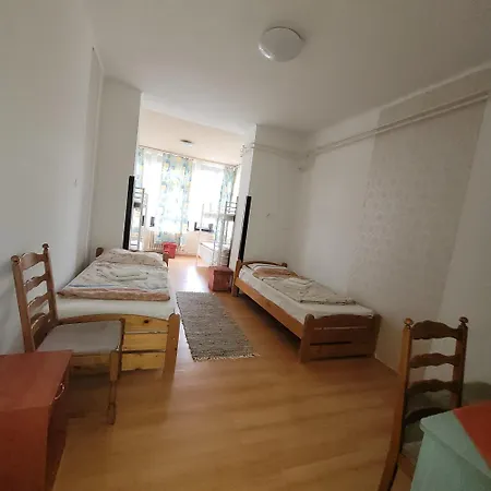 Ezuestfenyo Ueduelo Bed & Breakfast